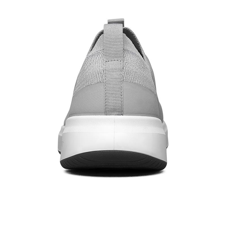 China Footwear Fashion Breathable Outdoor Zapatos Comfortable  Light Weight Slip On Men's Casual Shoes